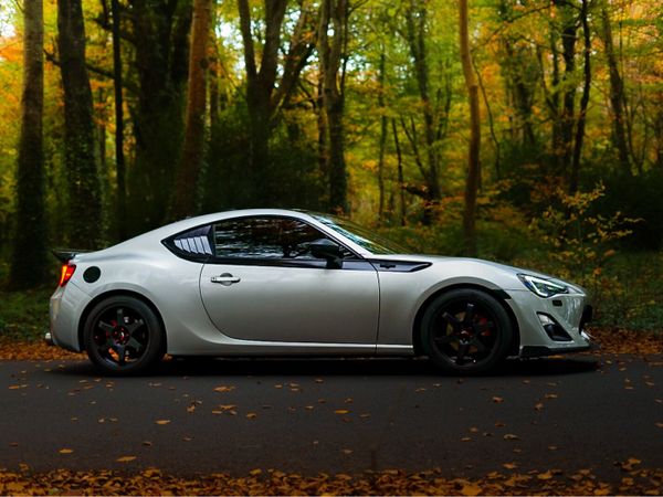 Toyota GT86 Coupe, Petrol, 2013, Silver