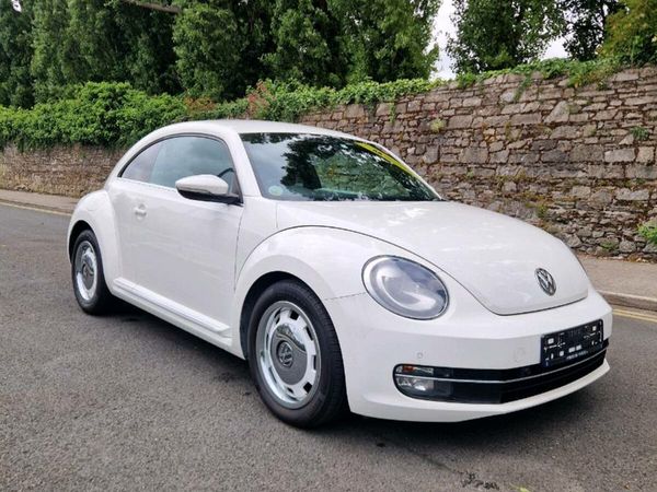Volkswagen Beetle Hatchback, Petrol, 2014, White