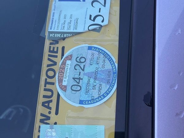 Honda Fit Hatchback, Petrol Hybrid, 2018, Silver