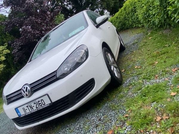 Volkswagen Golf Hatchback, Diesel, 2011, White