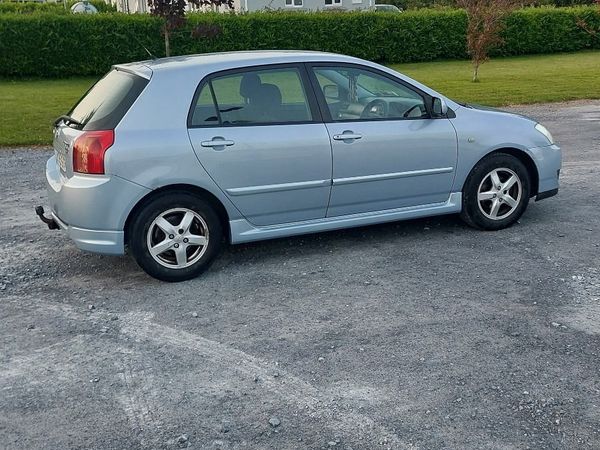 Toyota Corolla Hatchback, Diesel, 2005, Blue
