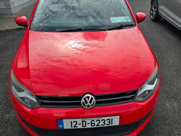Volkswagen Polo Hatchback, Petrol, 2012, Red