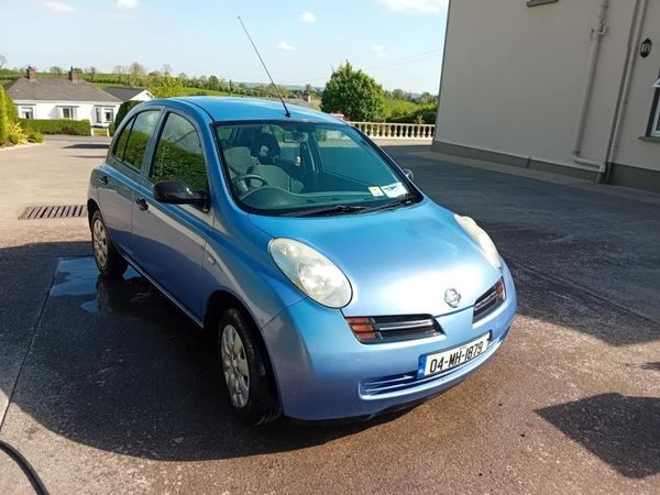 Nissan Micra Hatchback, Petrol, 2004, Blue