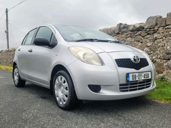 Toyota Yaris Hatchback, Petrol, 2008, Silver