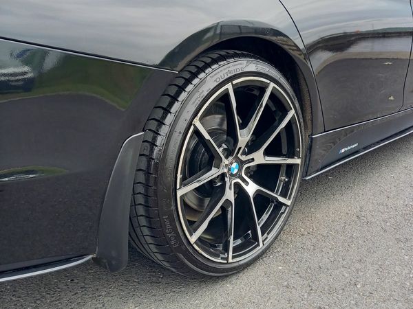 BMW 3-Series Saloon, Diesel, 2018, Black