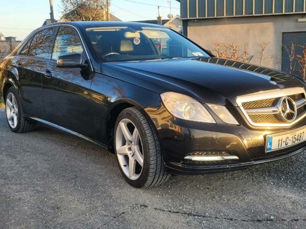 Mercedes-Benz E-Class Saloon, Diesel, 2011, Black
