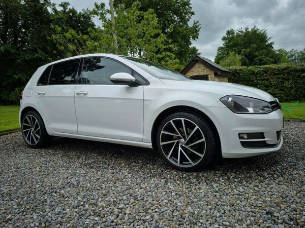 Volkswagen Golf Estate, Diesel, 2016, White