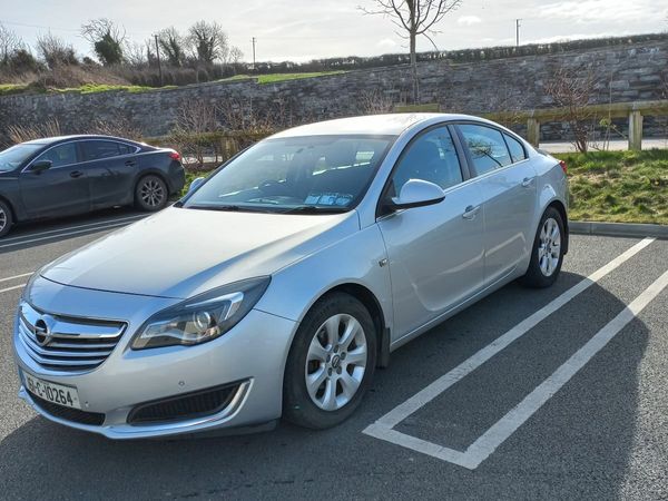 Opel Insignia Saloon, Diesel, 2016, Silver
