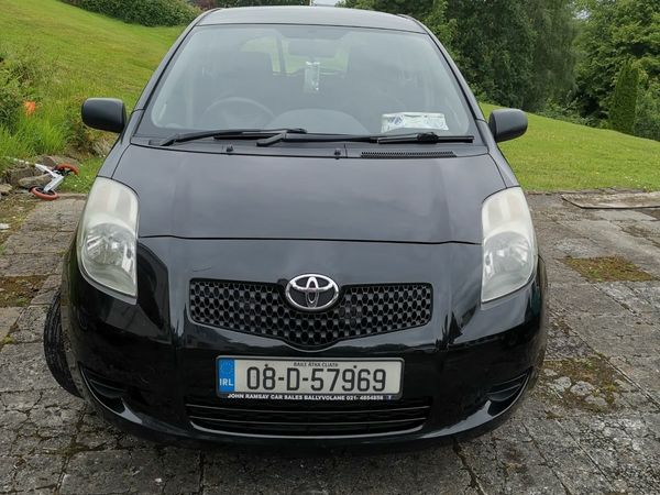 Toyota Yaris Hatchback, Petrol, 2008, Black
