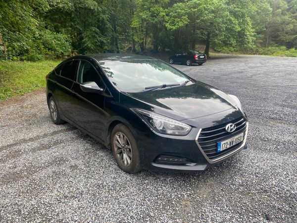 Hyundai i40 Saloon, Diesel, 2017, Black