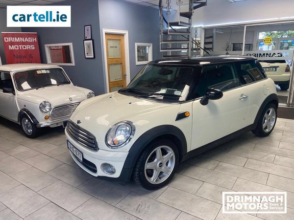 Mini Cooper Hatchback, Diesel, 2010, White