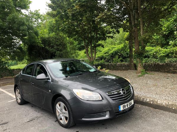 Opel Insignia Saloon, Petrol, 2009, Blue