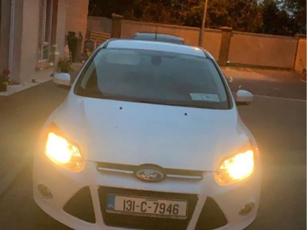 Ford Focus Hatchback, Diesel, 2013, White
