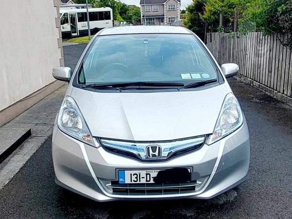 Honda Fit Hatchback, Petrol Hybrid, 2013, Silver