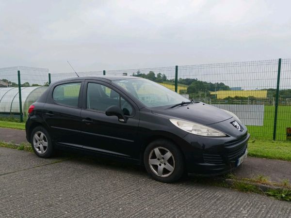 Peugeot 207 Hatchback, Diesel, 2010, Black
