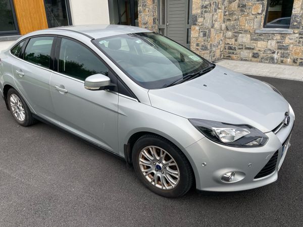 Ford Focus Saloon, Diesel, 2014, Silver
