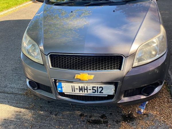 Chevrolet Aveo Hatchback, Petrol, 2011, Grey