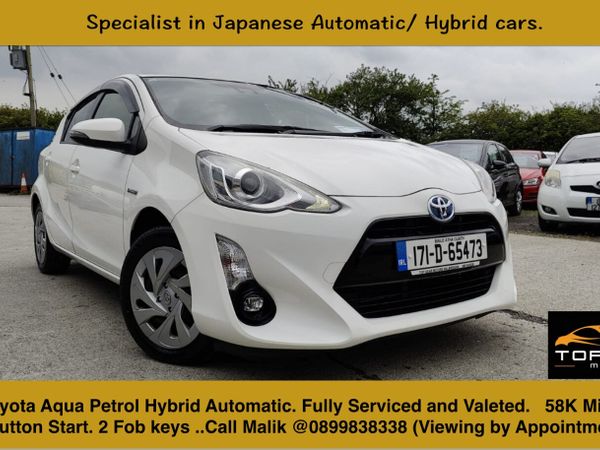 Toyota Aqua Hatchback, Petrol Hybrid, 2017, White