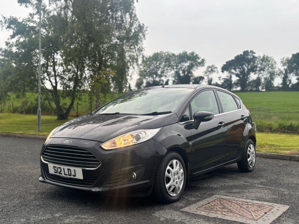 Ford Fiesta Hatchback, Petrol, 2013, Black