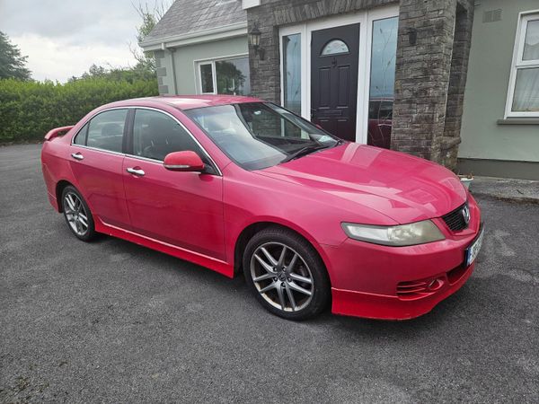 Honda Accord Saloon, Petrol, 2008, Red