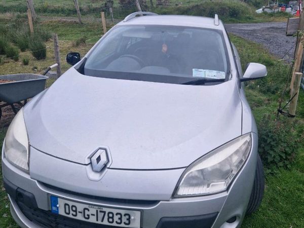 Renault Megane Hatchback, Diesel, 2009, Silver