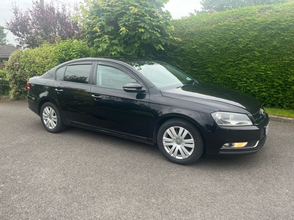 Volkswagen Passat Saloon, Diesel, 2013, Black