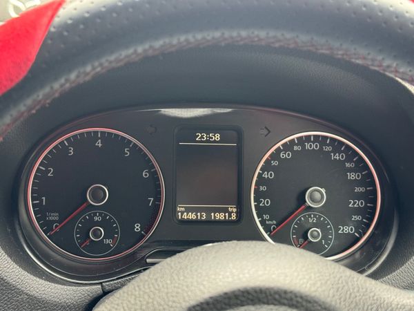 Volkswagen Polo Hatchback, Petrol, 2012, Black