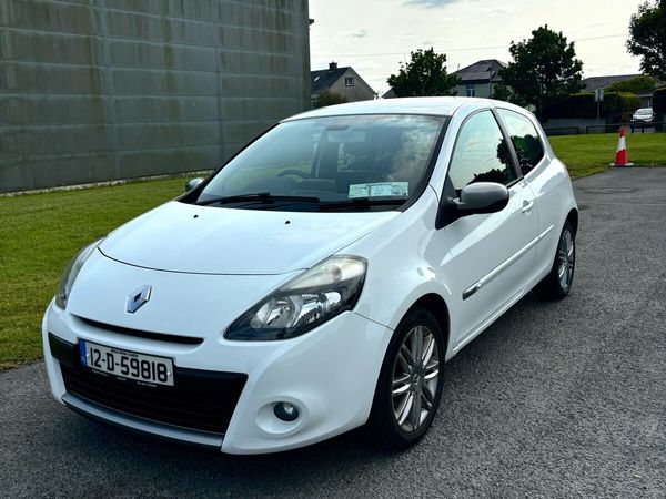 Renault Clio Hatchback, Petrol, 2012, White