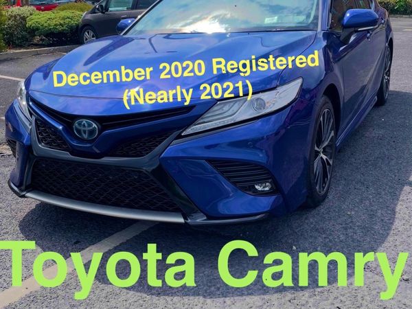 Toyota Camry Saloon, Petrol Hybrid, 2020, Purple