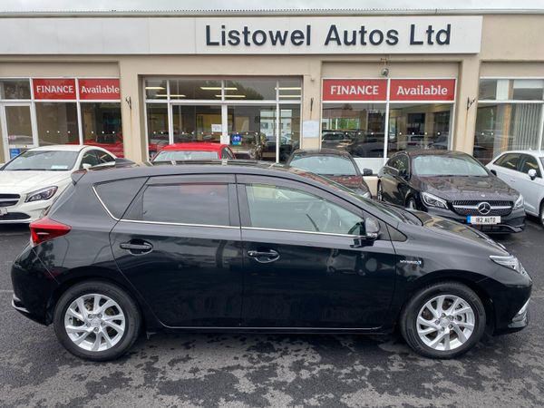 Toyota Auris Hatchback, Petrol Hybrid, 2018, Black