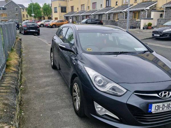 Hyundai i40 Estate/Jeep, Diesel, 2013, Grey