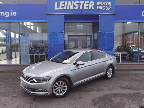 Volkswagen Passat Saloon, Diesel, 2016, Silver