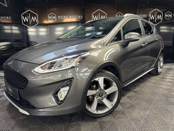 Ford Fiesta Hatchback, Petrol, 2018, Grey