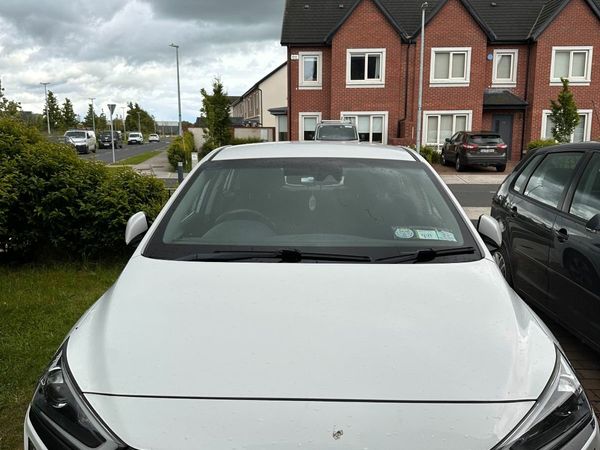Hyundai IONIQ Hatchback, Petrol Hybrid, 2017, White