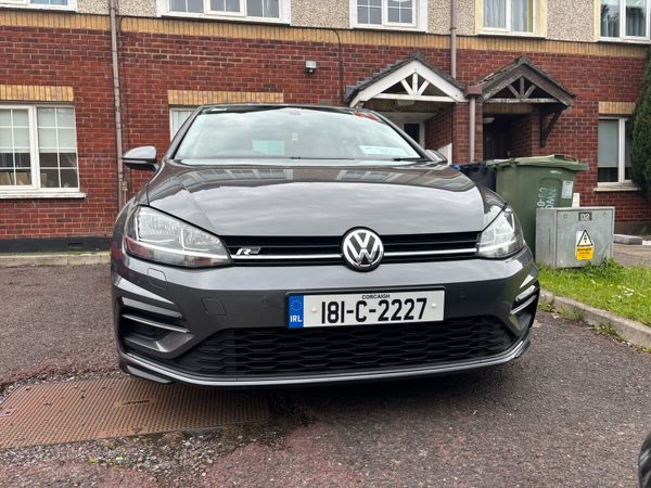 Volkswagen Golf Estate, Petrol, 2018, Grey