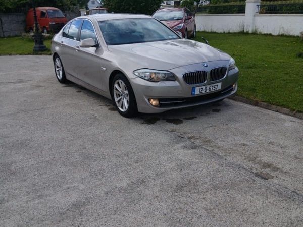 BMW 5-Series Saloon, Diesel, 2012, Silver
