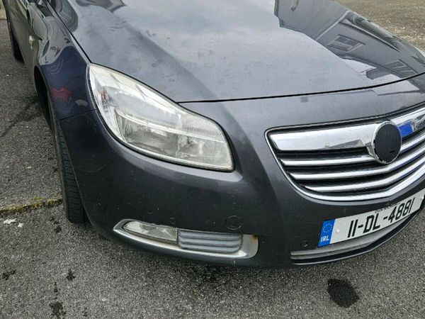 Vauxhall Insignia Hatchback, Diesel, 2011, Grey