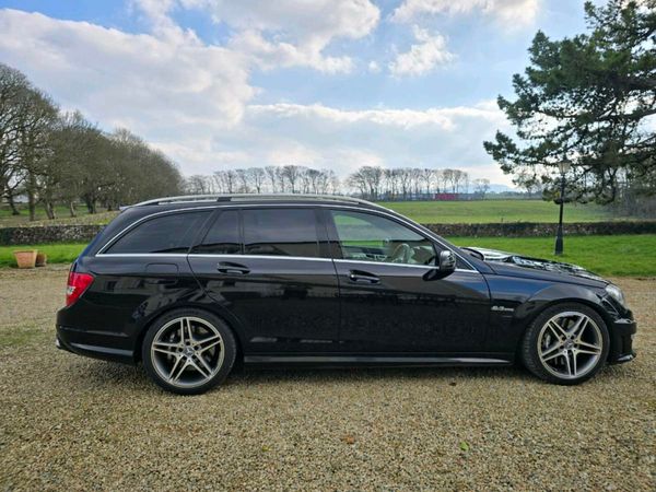 Mercedes-Benz C-Class Estate, Petrol, 2014, Black