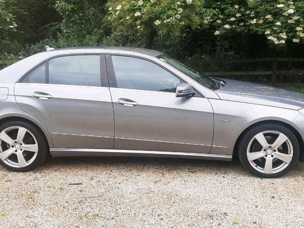 Mercedes-Benz E-Class Saloon, Diesel, 2011, Silver