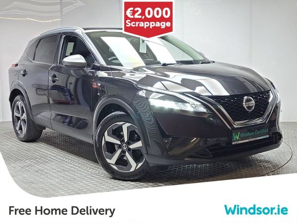 Nissan Qashqai MPV, Petrol, 2022, Black