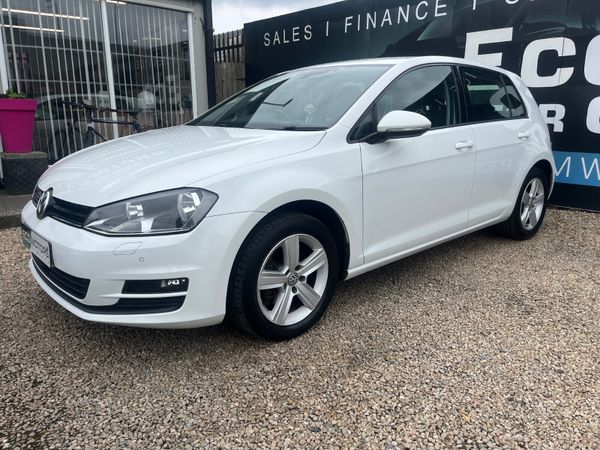 Volkswagen Golf Hatchback, Petrol, 2016, White