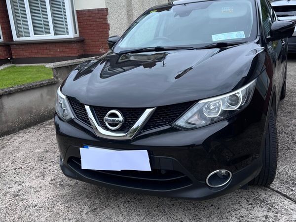 Nissan Qashqai Hatchback, Petrol, 2016, Black