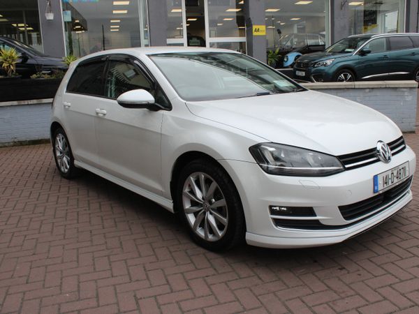 Volkswagen Golf Hatchback, Petrol, 2014, White