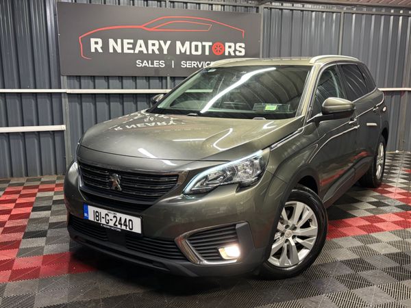 Peugeot 5008 MPV, Diesel, 2018, Grey