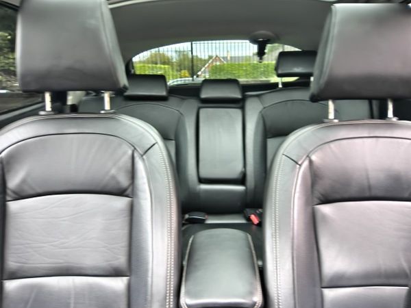 Nissan Qashqai Hatchback, Diesel, 2010, Silver