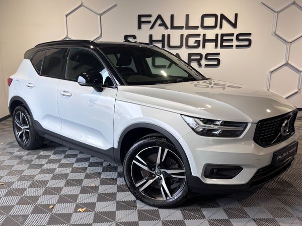 Volvo XC40 SUV, Petrol Hybrid, 2021, Silver