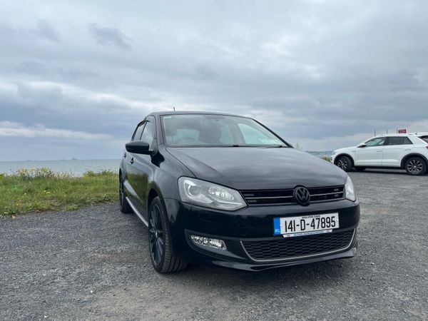 Volkswagen Polo Hatchback, Petrol, 2014, Black