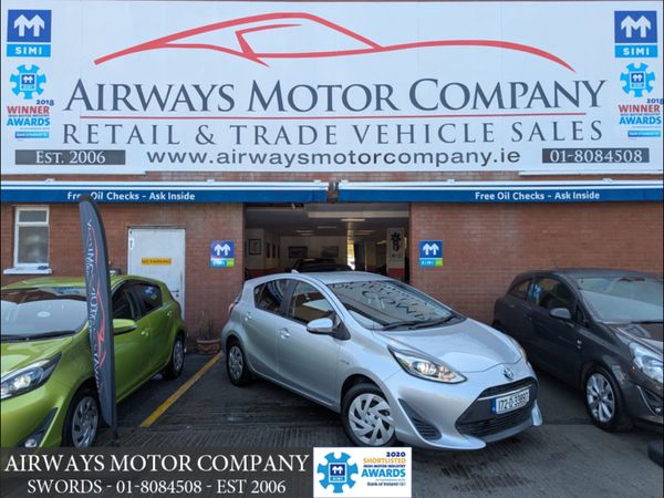 Toyota Aqua Hatchback, Petrol Hybrid, 2017, Silver