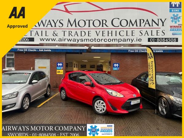 Toyota Aqua Hatchback, Petrol Hybrid, 2017, Red