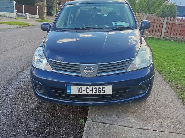 Nissan Tiida Saloon, Petrol, 2010, Blue